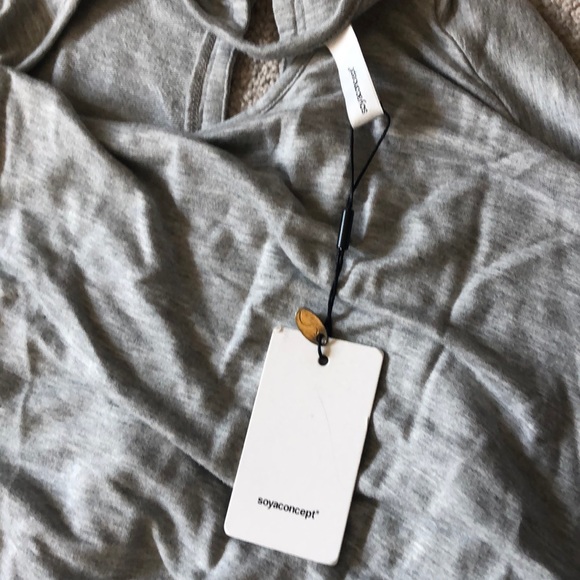 NWT Soyaconcept grey long sleeve tunic ruched - Picture 4 of 5